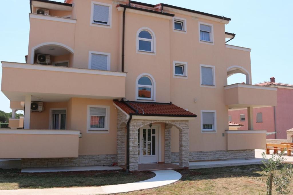 Guesthouse Медулин Экстерьер фото